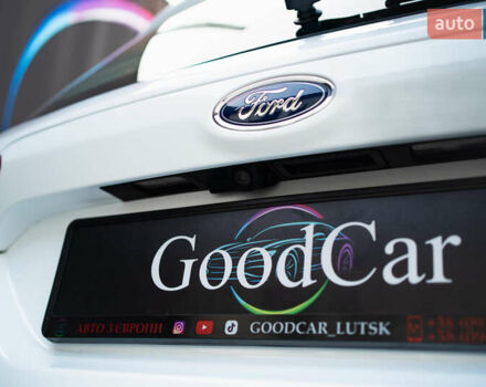 Белый Форд Мондео, объемом двигателя 2 л и пробегом 227 тыс. км за 14500 $, фото 30 на Automoto.ua
