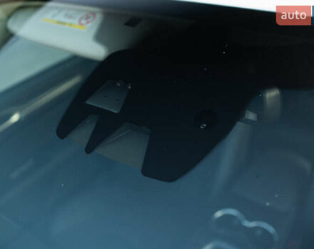 Белый Форд Мондео, объемом двигателя 2 л и пробегом 227 тыс. км за 14500 $, фото 36 на Automoto.ua