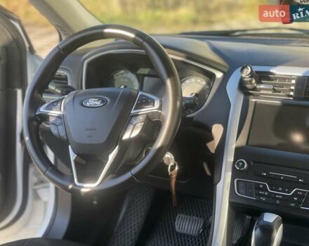 Белый Форд Мондео, объемом двигателя 2 л и пробегом 361 тыс. км за 12000 $, фото 45 на Automoto.ua