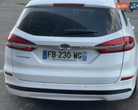 Білий Форд Мондео, об'ємом двигуна 2 л та пробігом 182 тис. км за 14200 $, фото 6 на Automoto.ua