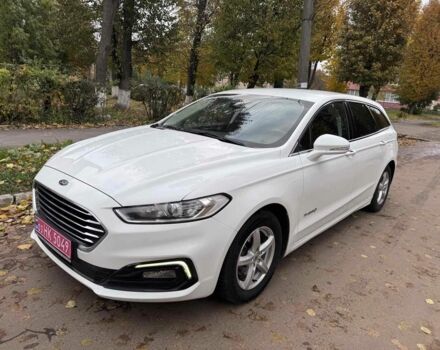 Белый Форд Мондео, объемом двигателя 2 л и пробегом 159 тыс. км за 13700 $, фото 1 на Automoto.ua