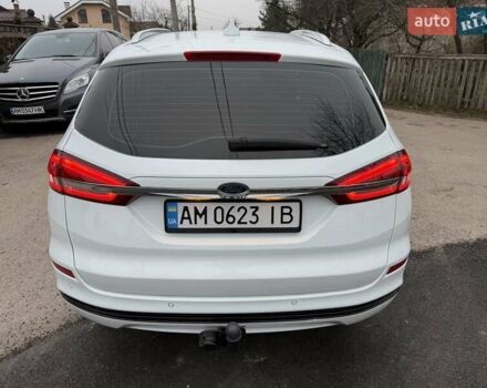 Білий Форд Мондео, об'ємом двигуна 2 л та пробігом 182 тис. км за 18500 $, фото 4 на Automoto.ua