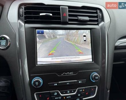 Білий Форд Мондео, об'ємом двигуна 2 л та пробігом 182 тис. км за 18500 $, фото 16 на Automoto.ua