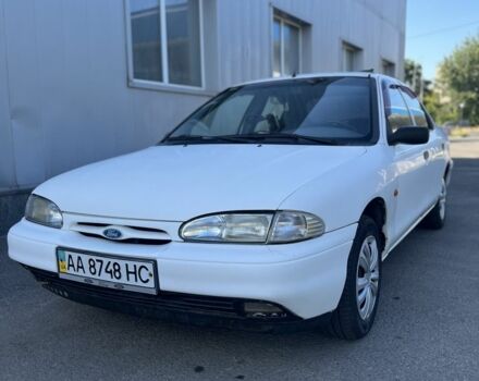 Білий Форд Мондео, об'ємом двигуна 1.6 л та пробігом 318 тис. км за 1700 $, фото 1 на Automoto.ua