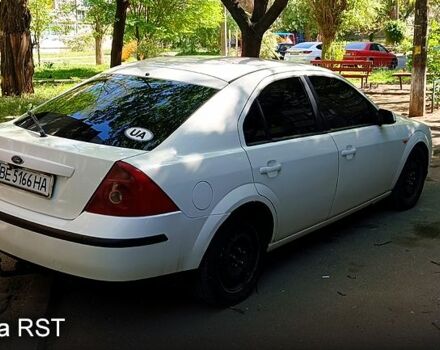 Белый Форд Мондео, объемом двигателя 2 л и пробегом 0 тыс. км за 2700 $, фото 3 на Automoto.ua