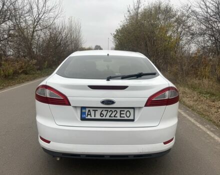 Белый Форд Мондео, объемом двигателя 2 л и пробегом 295 тыс. км за 6900 $, фото 3 на Automoto.ua