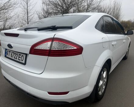 Белый Форд Мондео, объемом двигателя 2 л и пробегом 295 тыс. км за 6900 $, фото 11 на Automoto.ua