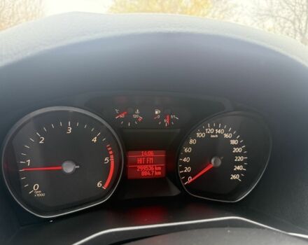 Белый Форд Мондео, объемом двигателя 2 л и пробегом 295 тыс. км за 6900 $, фото 19 на Automoto.ua