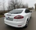 Белый Форд Мондео, объемом двигателя 2 л и пробегом 295 тыс. км за 6900 $, фото 2 на Automoto.ua