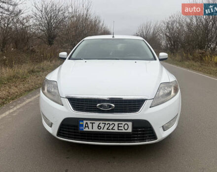 Белый Форд Мондео, объемом двигателя 2 л и пробегом 295 тыс. км за 6900 $, фото 2 на Automoto.ua