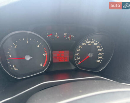 Белый Форд Мондео, объемом двигателя 2 л и пробегом 295 тыс. км за 6900 $, фото 21 на Automoto.ua