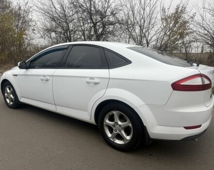 Белый Форд Мондео, объемом двигателя 2 л и пробегом 295 тыс. км за 6900 $, фото 5 на Automoto.ua