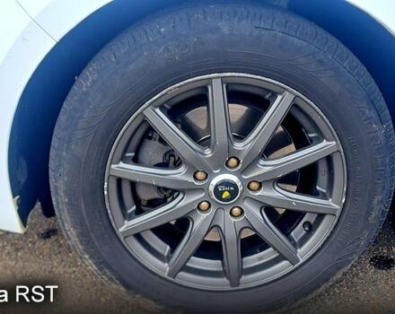 Белый Форд Мондео, объемом двигателя 2 л и пробегом 260 тыс. км за 9500 $, фото 11 на Automoto.ua