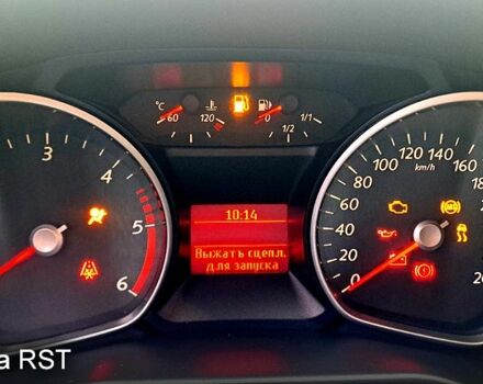 Белый Форд Мондео, объемом двигателя 2 л и пробегом 260 тыс. км за 9500 $, фото 9 на Automoto.ua