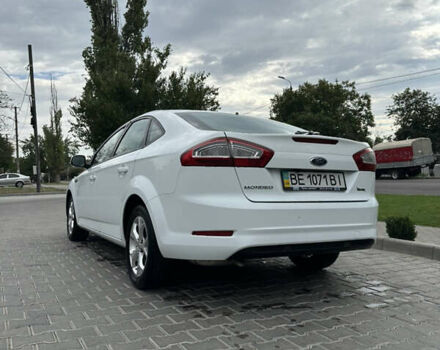 Белый Форд Мондео, объемом двигателя 1.56 л и пробегом 110 тыс. км за 8900 $, фото 12 на Automoto.ua