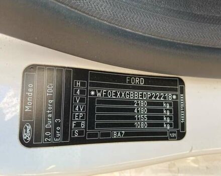 Белый Форд Мондео, объемом двигателя 2 л и пробегом 166 тыс. км за 9400 $, фото 29 на Automoto.ua