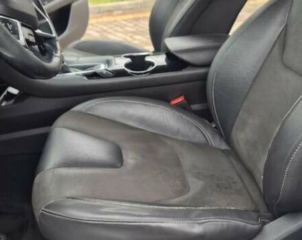 Белый Форд Мондео, объемом двигателя 2 л и пробегом 297 тыс. км за 13900 $, фото 51 на Automoto.ua