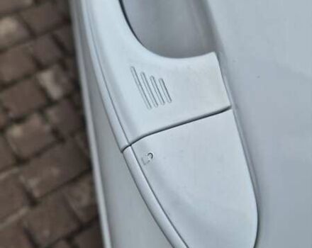 Белый Форд Мондео, объемом двигателя 2 л и пробегом 297 тыс. км за 13900 $, фото 34 на Automoto.ua