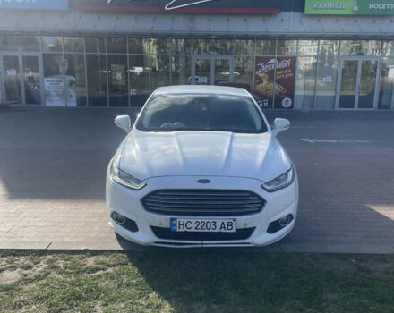 Белый Форд Мондео, объемом двигателя 2 л и пробегом 290 тыс. км за 13999 $, фото 1 на Automoto.ua