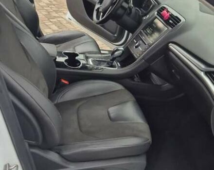 Белый Форд Мондео, объемом двигателя 2 л и пробегом 297 тыс. км за 13900 $, фото 65 на Automoto.ua