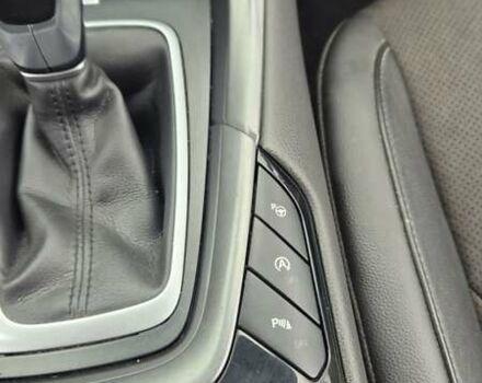 Белый Форд Мондео, объемом двигателя 2 л и пробегом 297 тыс. км за 13900 $, фото 46 на Automoto.ua