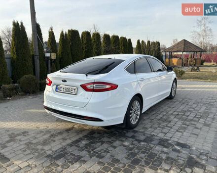 Белый Форд Мондео, объемом двигателя 2 л и пробегом 225 тыс. км за 13500 $, фото 7 на Automoto.ua