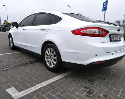Белый Форд Мондео, объемом двигателя 1.6 л и пробегом 196 тыс. км за 10500 $, фото 3 на Automoto.ua