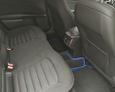 Белый Форд Мондео, объемом двигателя 1.6 л и пробегом 196 тыс. км за 10500 $, фото 10 на Automoto.ua