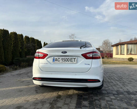 Белый Форд Мондео, объемом двигателя 2 л и пробегом 225 тыс. км за 13500 $, фото 12 на Automoto.ua