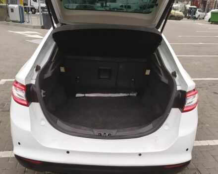 Белый Форд Мондео, объемом двигателя 1.6 л и пробегом 196 тыс. км за 10500 $, фото 8 на Automoto.ua