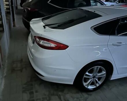 Белый Форд Мондео, объемом двигателя 2 л и пробегом 178 тыс. км за 10000 $, фото 6 на Automoto.ua