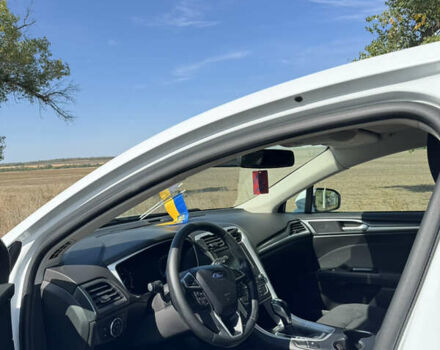 Белый Форд Мондео, объемом двигателя 1.5 л и пробегом 250 тыс. км за 13000 $, фото 7 на Automoto.ua