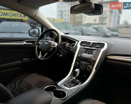 Белый Форд Мондео, объемом двигателя 1.5 л и пробегом 176 тыс. км за 11500 $, фото 8 на Automoto.ua