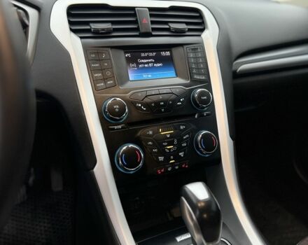 Белый Форд Мондео, объемом двигателя 1.5 л и пробегом 176 тыс. км за 11500 $, фото 15 на Automoto.ua