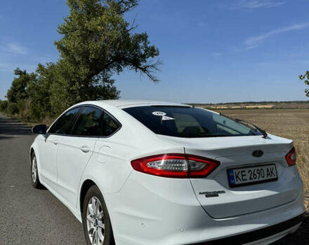 Белый Форд Мондео, объемом двигателя 1.5 л и пробегом 250 тыс. км за 13000 $, фото 5 на Automoto.ua