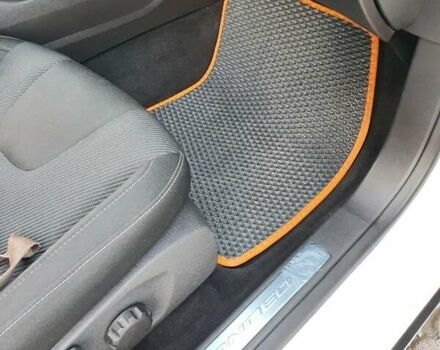 Форд Мондео 2017 в Ивано-Франковске на Automoto.ua Белый Форд Мондео, объемом двигателя 2 л и пробегом 170 тыс. км за 15500 $, фото 28 на Automoto.ua