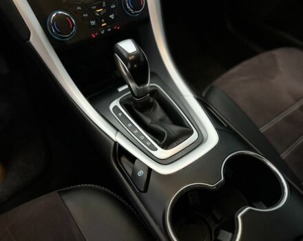 Белый Форд Мондео, объемом двигателя 1.5 л и пробегом 176 тыс. км за 11500 $, фото 16 на Automoto.ua