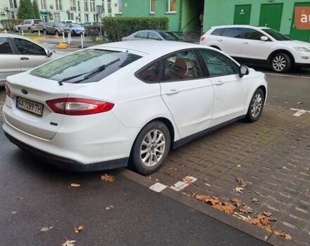 Белый Форд Мондео, объемом двигателя 2 л и пробегом 75 тыс. км за 15000 $, фото 3 на Automoto.ua