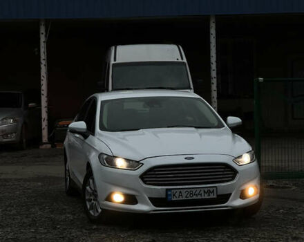 Белый Форд Мондео, объемом двигателя 1.5 л и пробегом 176 тыс. км за 11500 $, фото 26 на Automoto.ua