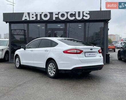 Форд Мондео 2017 в Киеве на Automoto.ua Белый Форд Мондео, объемом двигателя 1.5 л и пробегом 174 тыс. км за 12490 $, фото 4 на Automoto.ua