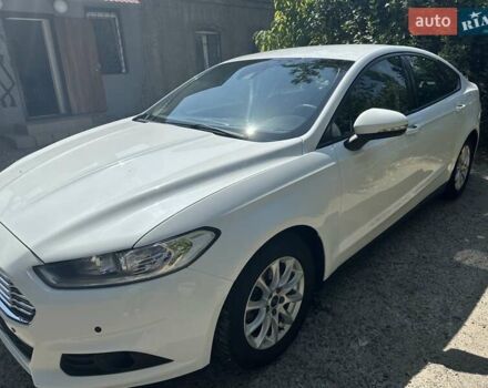 Белый Форд Мондео, объемом двигателя 2 л и пробегом 165 тыс. км за 13500 $, фото 5 на Automoto.ua