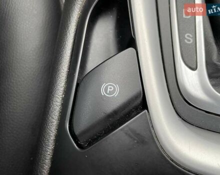 Форд Мондео 2017 в Киеве на Automoto.ua Белый Форд Мондео, объемом двигателя 1.5 л и пробегом 174 тыс. км за 12490 $, фото 24 на Automoto.ua