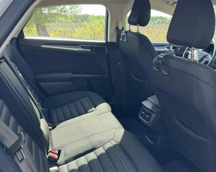 Белый Форд Мондео, объемом двигателя 1.5 л и пробегом 250 тыс. км за 13000 $, фото 10 на Automoto.ua