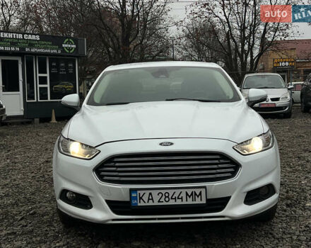 Белый Форд Мондео, объемом двигателя 1.5 л и пробегом 176 тыс. км за 11500 $, фото 1 на Automoto.ua