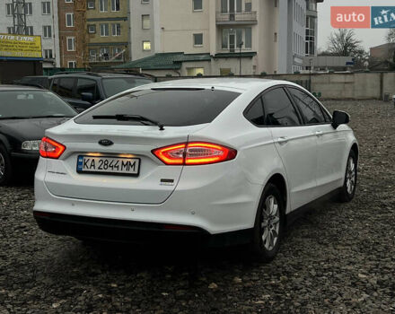 Белый Форд Мондео, объемом двигателя 1.5 л и пробегом 176 тыс. км за 11500 $, фото 5 на Automoto.ua