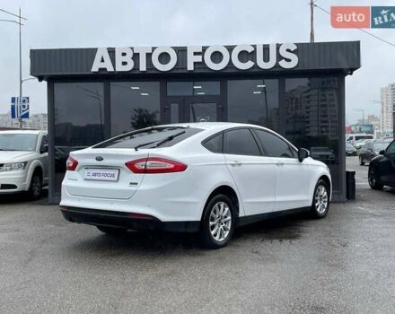 Форд Мондео 2017 в Киеве на Automoto.ua Белый Форд Мондео, объемом двигателя 1.5 л и пробегом 174 тыс. км за 12490 $, фото 7 на Automoto.ua