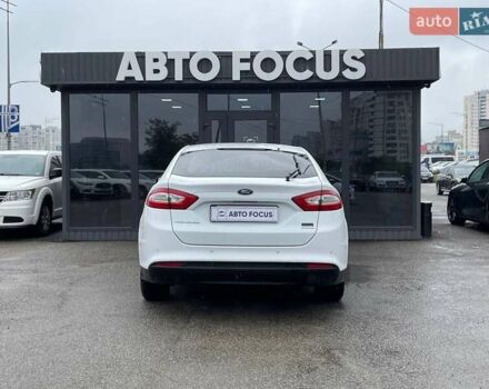 Форд Мондео 2017 в Киеве на Automoto.ua Белый Форд Мондео, объемом двигателя 1.5 л и пробегом 174 тыс. км за 12490 $, фото 6 на Automoto.ua