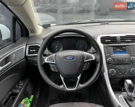 Форд Мондео 2017 в Киеве на Automoto.ua Белый Форд Мондео, объемом двигателя 1.5 л и пробегом 174 тыс. км за 12490 $, фото 13 на Automoto.ua