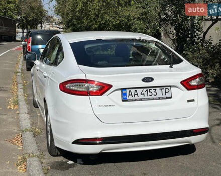 Форд Мондео 2018 в Киеве на Automoto.ua Белый Форд Мондео, объемом двигателя 2 л и пробегом 106 тыс. км за 15708 $, фото 4 на Automoto.ua
