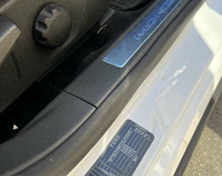 Форд Мондео 2018 в Киеве на Automoto.ua Белый Форд Мондео, объемом двигателя 2 л и пробегом 106 тыс. км за 15708 $, фото 11 на Automoto.ua